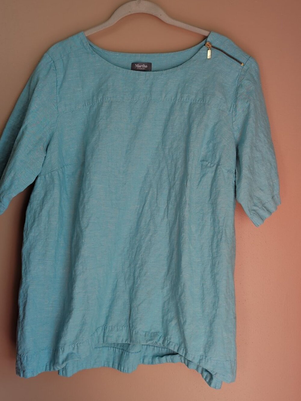 Martha Stewart Top 1X Aqua Linen Quiet Luxury Coastal Minimalist Zipper Accent